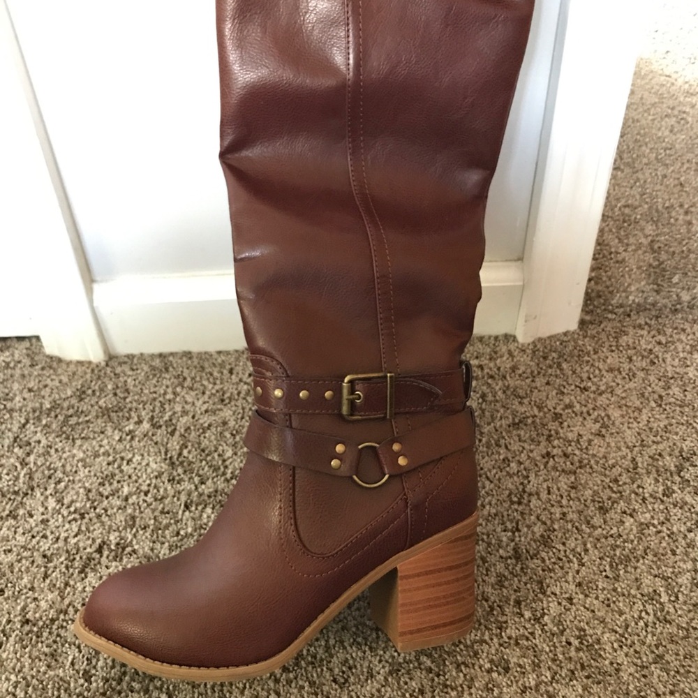 Maroon Heeled Boots